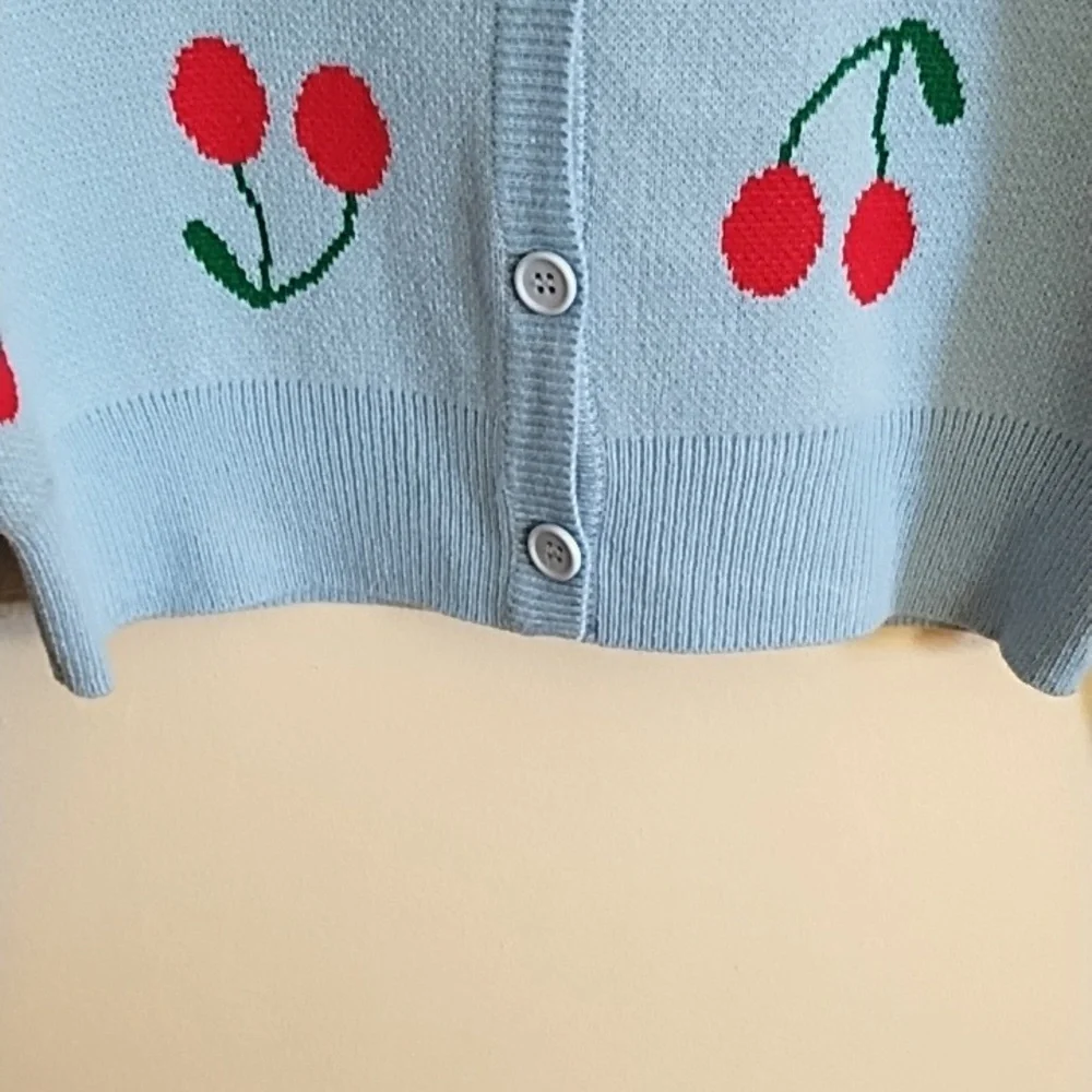 DESSIN STUDIO CARDIGAN, LIGHT BLUE WITH CHERRIES SCATTERED ALL OVER - Picture 4 of 5